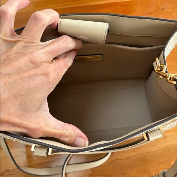 Tory Turch T Monogram Square Shoulder Bag Contrast Embossed purse medium NWOT - Picture 6 of 11